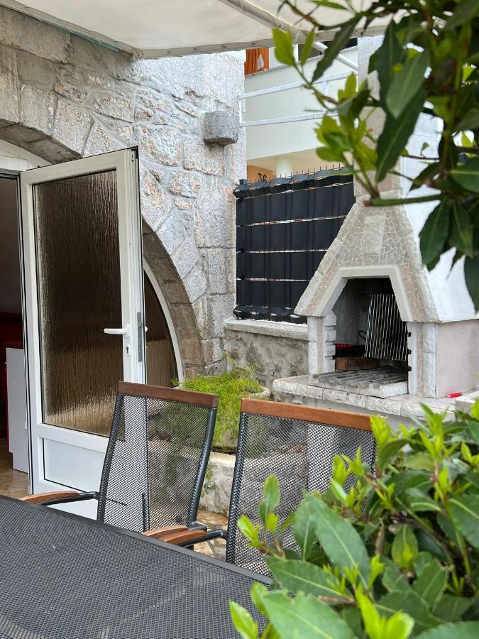 Apartments Bernarda Skrbčići Eksteriør bilde